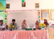 SDN 1 Bolangitang Barat Gelar Penyerahan Rapor Semester Genap, Orang Tua Diminta Terus Mendampingi Anak